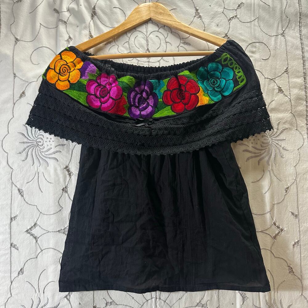 Mexican Embroidered Off Shoulder Peasant Top Black Floral Boho probably Medium